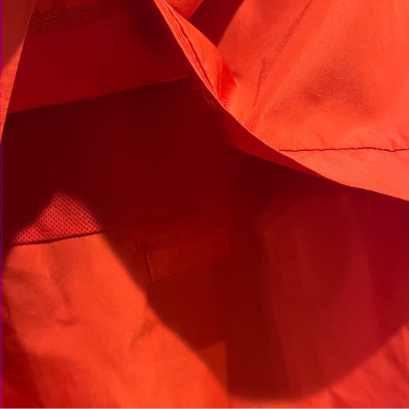 STADIUM PACKABLE JACKET, SCRIPT LOGO
Youth Size L - Picture 11 of 13